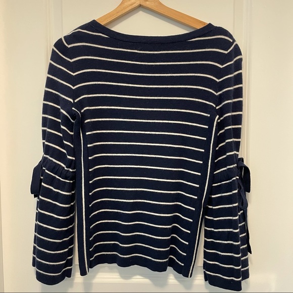 Banana Republic Women Merino Wool Sweater - Picture 2 of 5